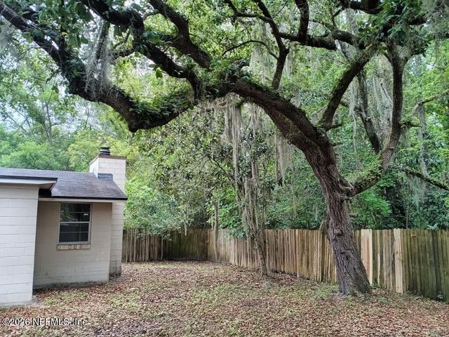 8611 DARLINGTON Drive, Jacksonville, FL 32208