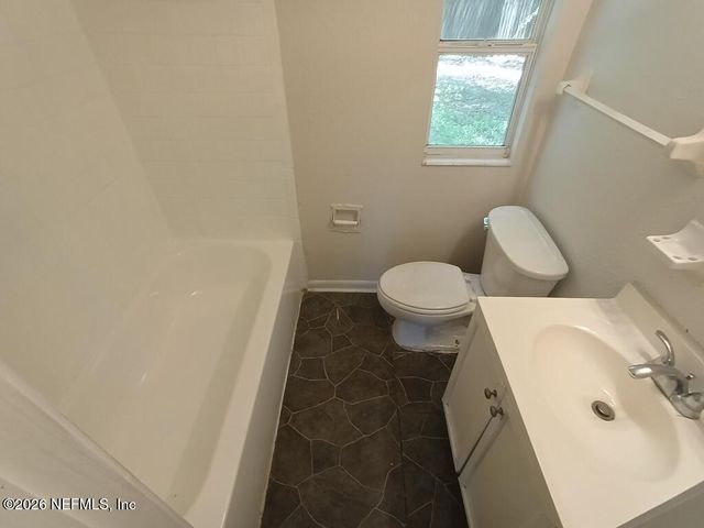 8611 DARLINGTON Drive, Jacksonville, FL 32208