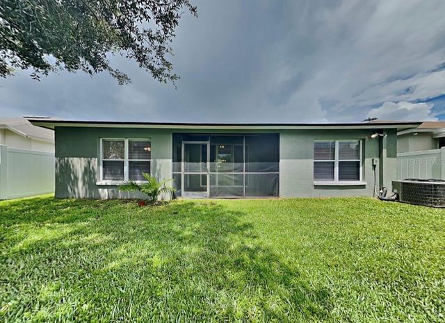 1629 MAXIMILIAN DRIVE, Wesley Chapel, FL 33543