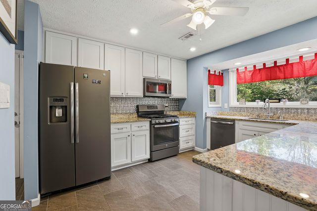 120 Burnham Rise, Peachtree City, GA 30269