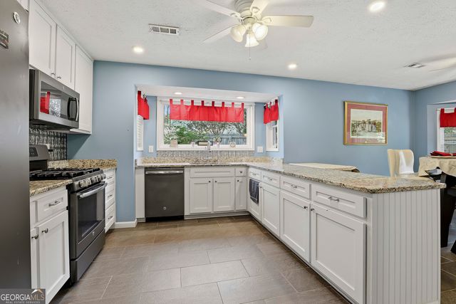 120 Burnham Rise, Peachtree City, GA 30269