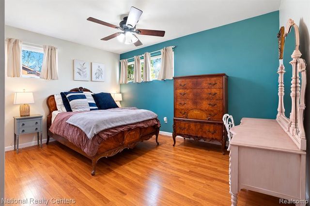 1389 Bielby Street, Waterford, MI 48328