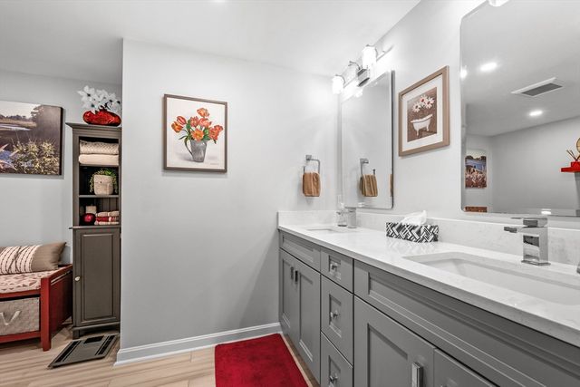 1 Belmont Road 513, Harwich, MA 02671