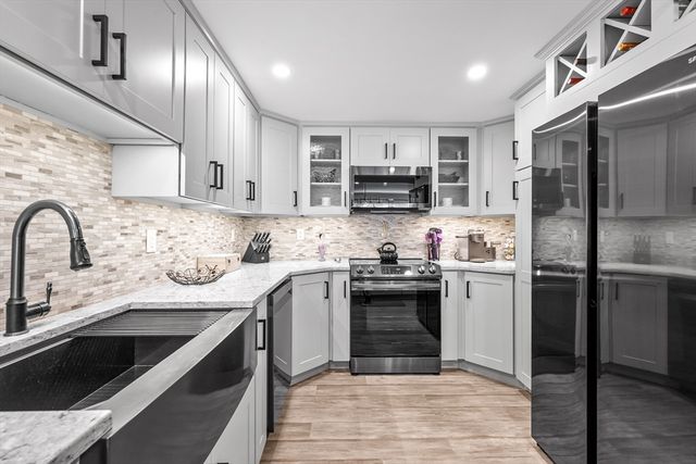 1 Belmont Road 513, Harwich, MA 02671