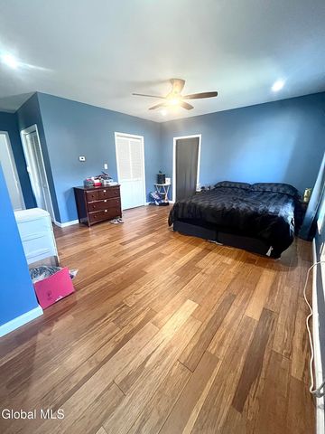 204-206 Wells Street, Johnstown, NY 12095