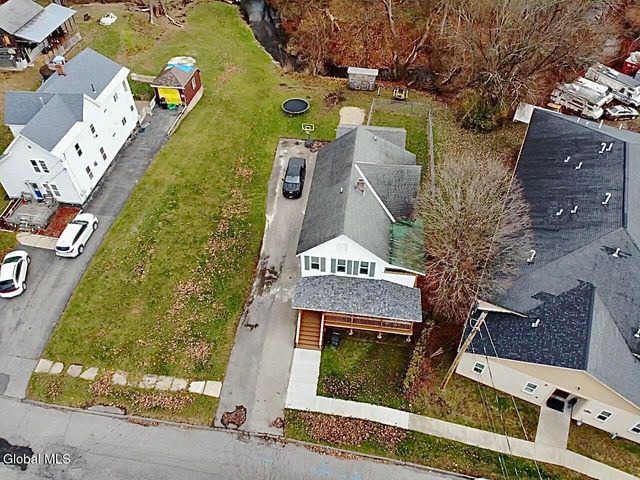 204-206 Wells Street, Johnstown, NY 12095