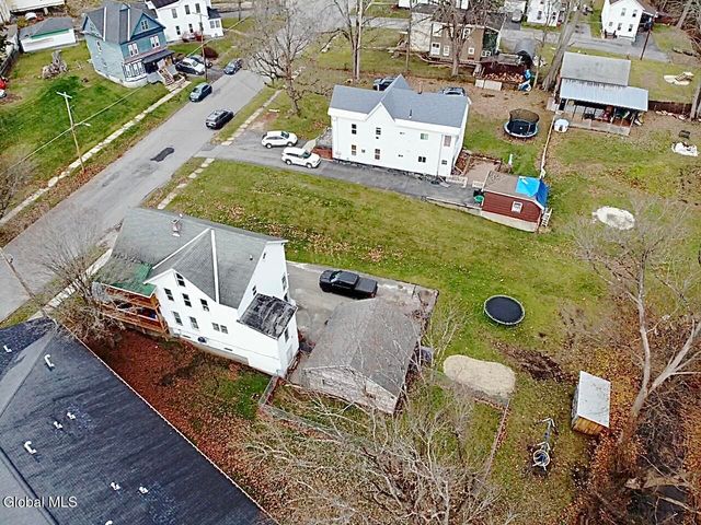 204-206 Wells Street, Johnstown, NY 12095