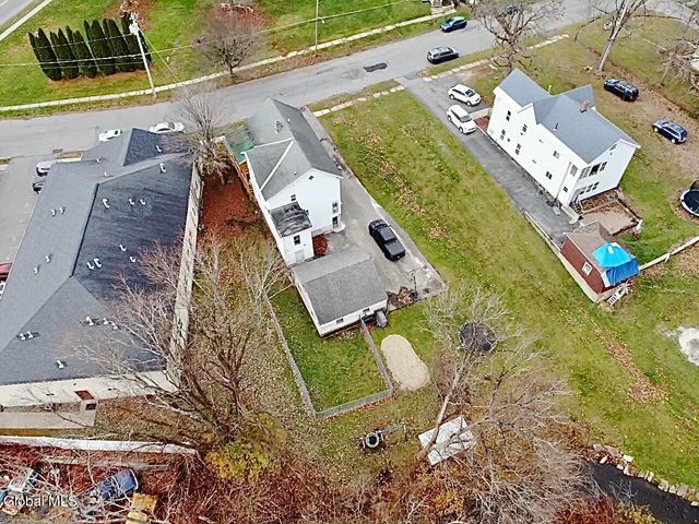 204-206 Wells Street, Johnstown, NY 12095