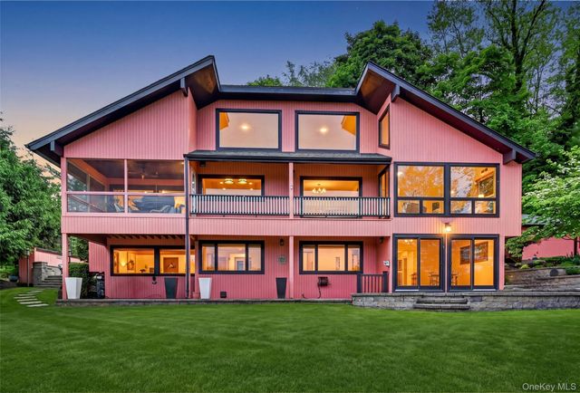 4 Grandview Avenue, Cornwall On Hudson, NY 12520