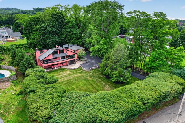 4 Grandview Avenue, Cornwall On Hudson, NY 12520