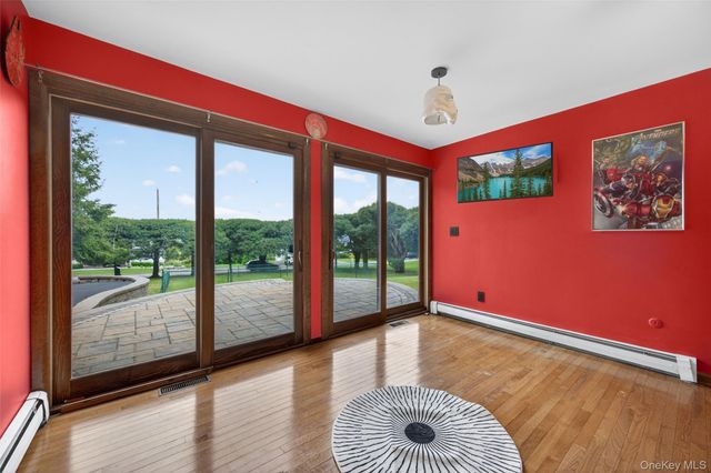 4 Grandview Avenue, Cornwall On Hudson, NY 12520