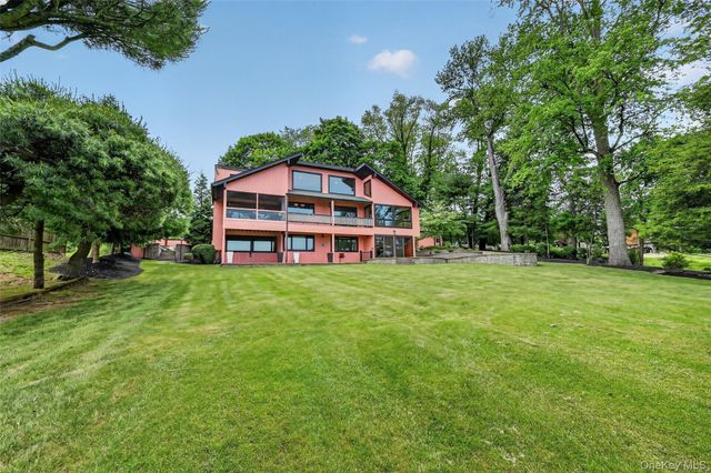4 Grandview Avenue, Cornwall On Hudson, NY 12520