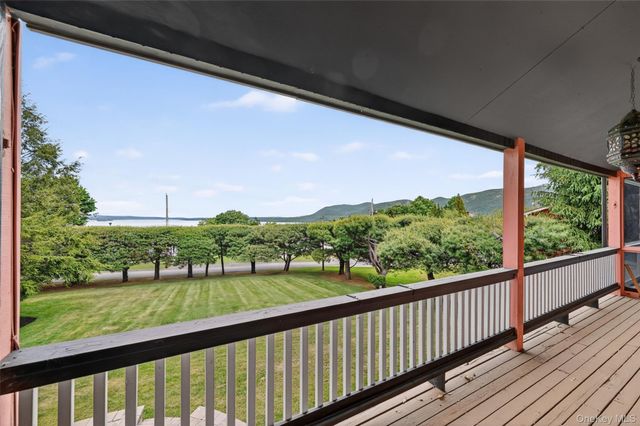 4 Grandview Avenue, Cornwall On Hudson, NY 12520