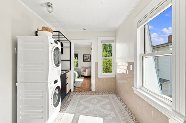 135 Tremont St, Cambridge, MA 02139