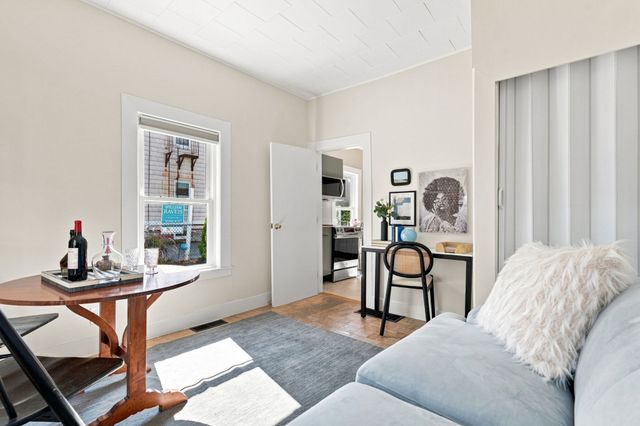 135 Tremont St, Cambridge, MA 02139