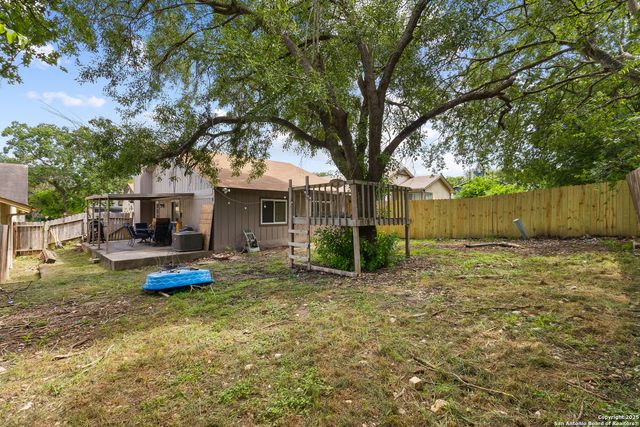 8415 Clear Meadow, Converse, TX 78109