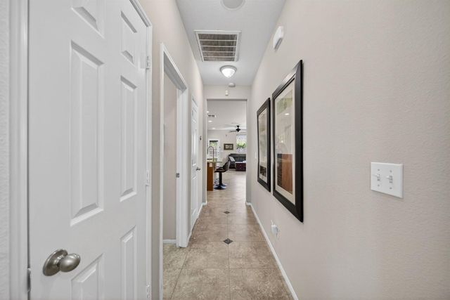 2228 S Rachel Avenue, Fresno, CA 93727