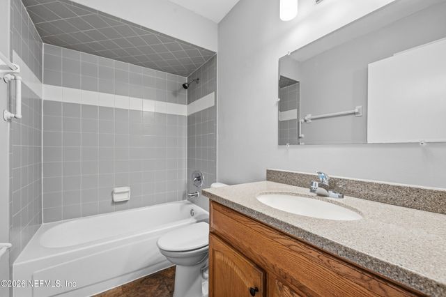 397 FILMORE Drive, Jacksonville, FL 32225