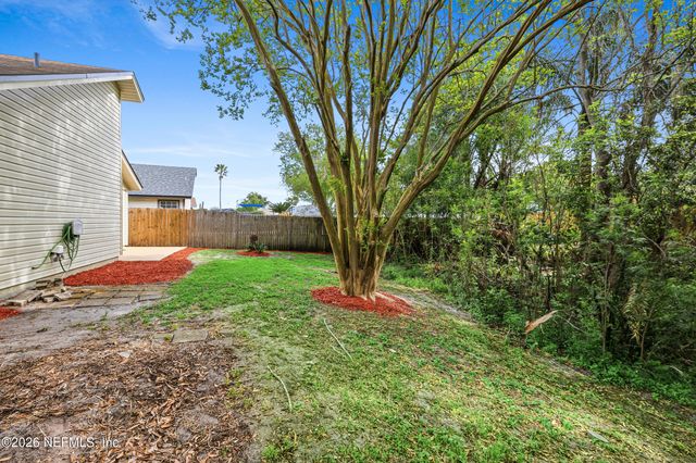 397 FILMORE Drive, Jacksonville, FL 32225