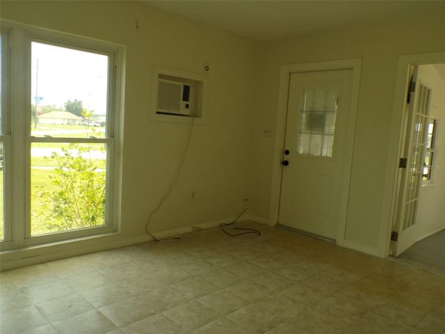 4011 GROBE STREET, North Port, FL 34287