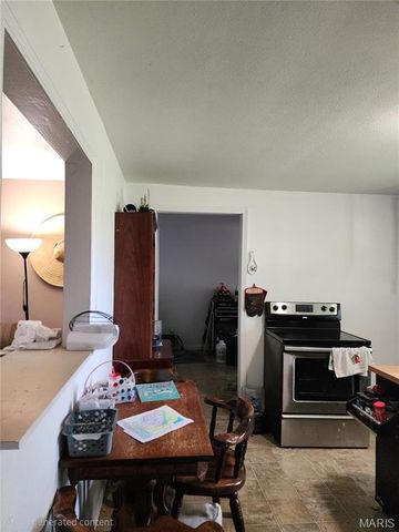 523 Elmont Road, Sullivan, MO 63080