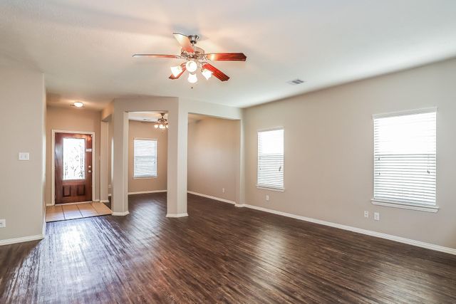 7006 Orchid Street, Baytown, TX 77521