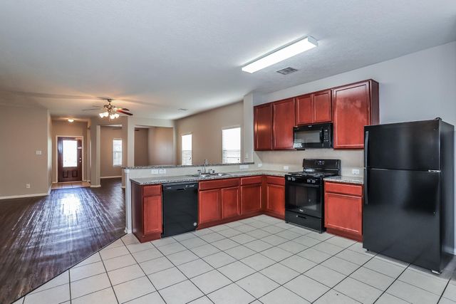 7006 Orchid Street, Baytown, TX 77521