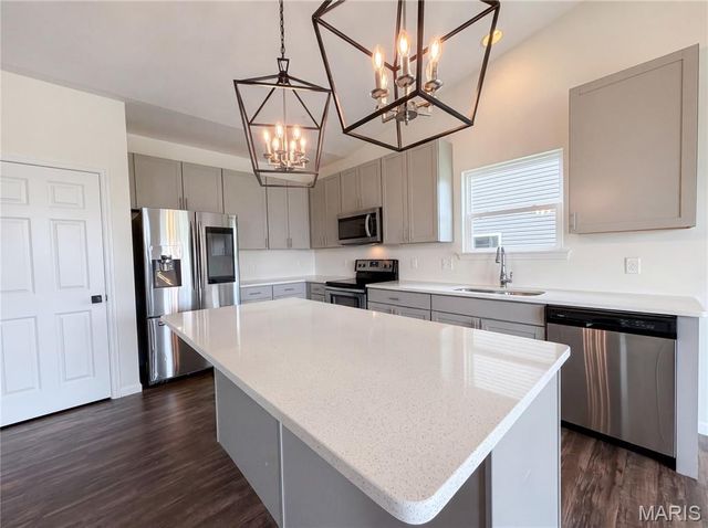 1034 Sweet River Drive, St Paul, MO 63366
