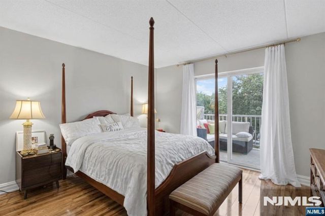 38 Moonachie Road 315, Hackensack, NJ 07601