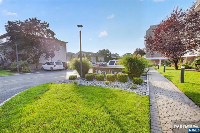 38 Moonachie Road 315, Hackensack, NJ 07601