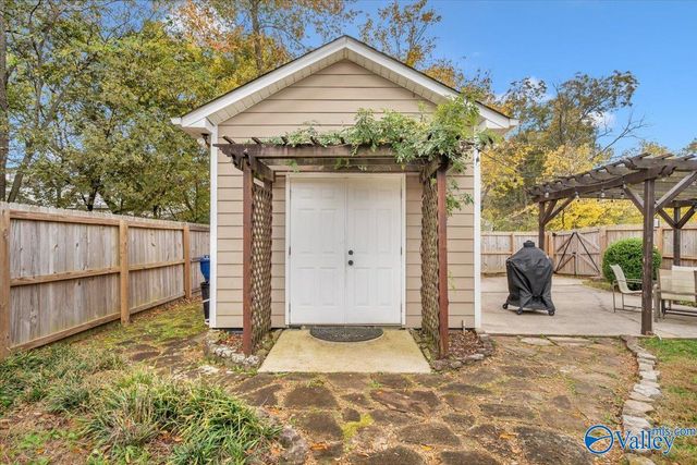 1106 Rison Avenue NE, Huntsville, AL 35801