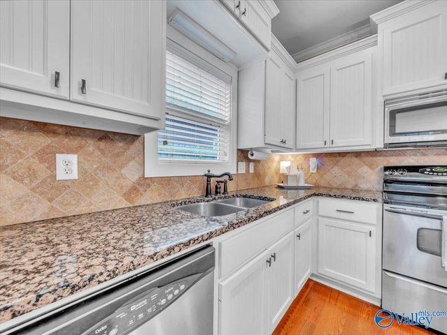 1106 Rison Avenue NE, Huntsville, AL 35801