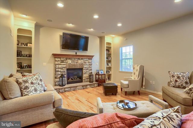 2709 WESTHAMPTON TER, Elizabethtown, PA 17022