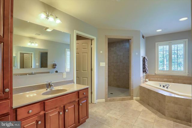 2709 WESTHAMPTON TER, Elizabethtown, PA 17022