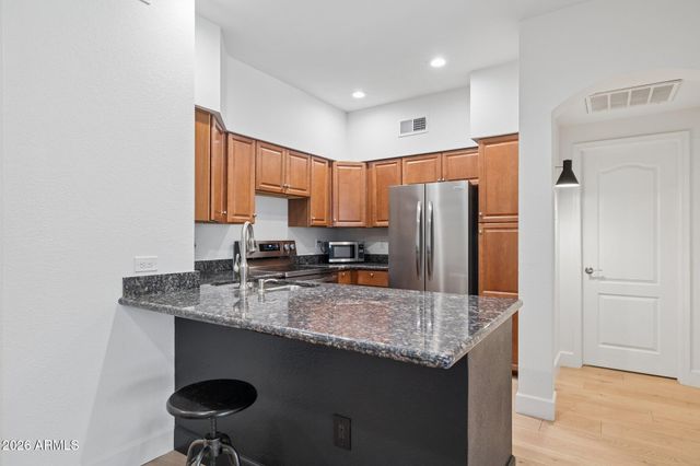 4848 N 36TH Street 118, Phoenix, AZ 85018