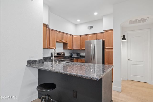 4848 N 36TH Street 118, Phoenix, AZ 85018