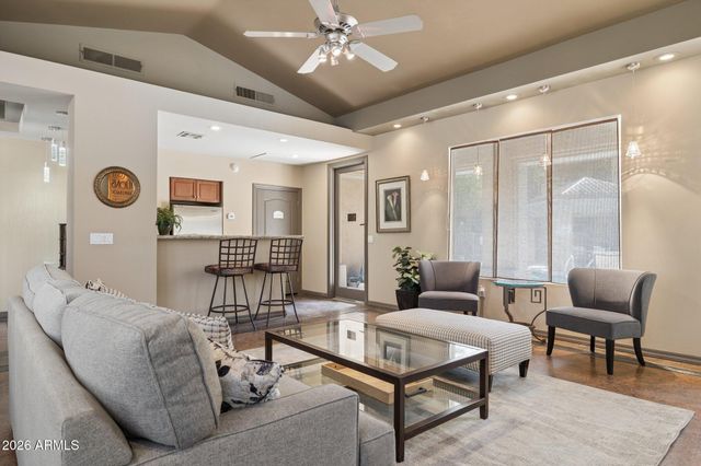 4848 N 36TH Street 118, Phoenix, AZ 85018