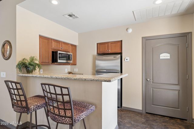 4848 N 36TH Street 118, Phoenix, AZ 85018