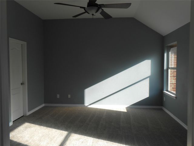 492 Northbrook Avenue, Oak Point, TX 75068