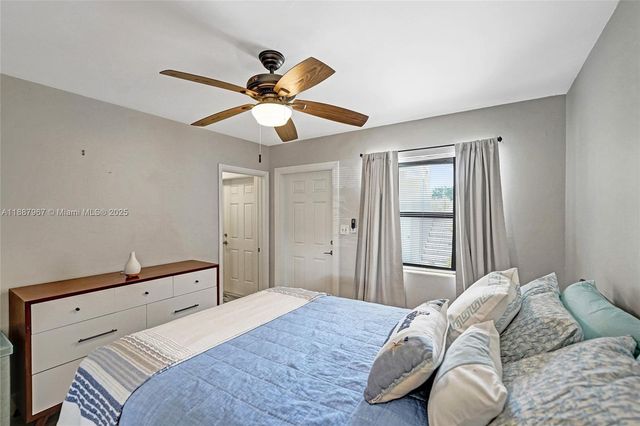 343 Palm St 3, Hollywood, FL 33019
