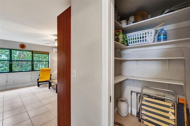 343 Palm St 3, Hollywood, FL 33019