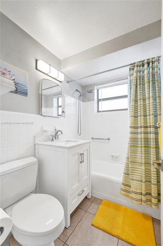 343 Palm St 3, Hollywood, FL 33019