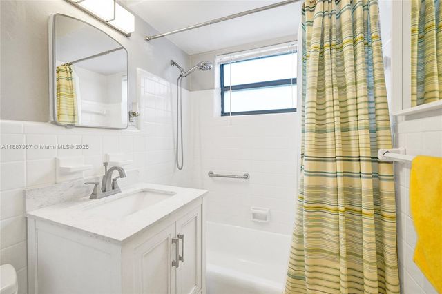 343 Palm St 3, Hollywood, FL 33019