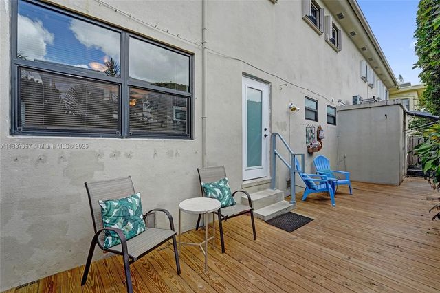 343 Palm St 3, Hollywood, FL 33019