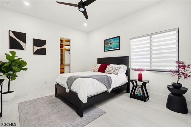 2814 Gleason PKWY, Cape Coral, FL 33914