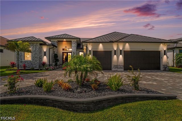 2814 Gleason PKWY, Cape Coral, FL 33914
