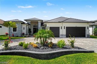 2814 Gleason PKWY, Cape Coral, FL 33914