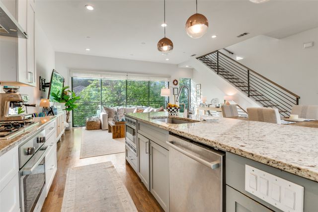 2211 Moser Avenue 4, Dallas, TX 75206