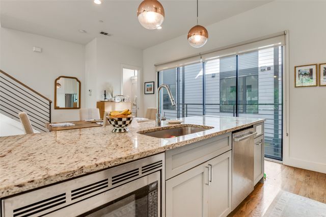 2211 Moser Avenue 4, Dallas, TX 75206