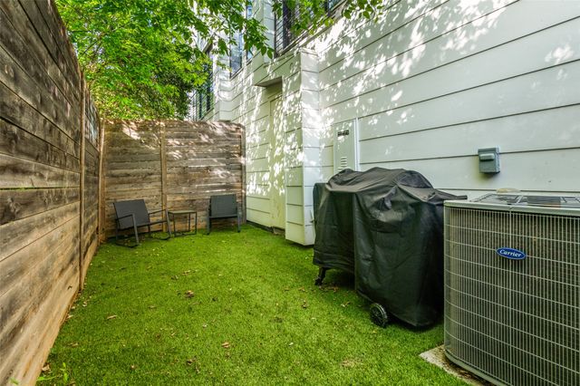 2211 Moser Avenue 4, Dallas, TX 75206